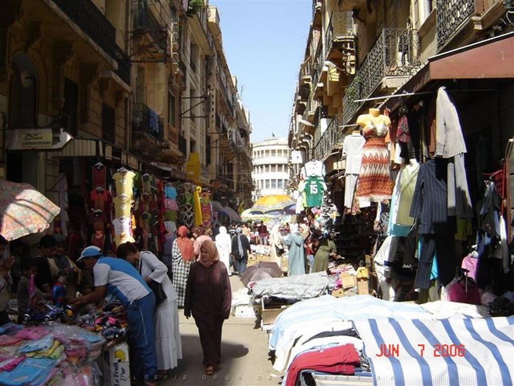 06 2006 ORAN RUE DE LA BASTILLE.jpg